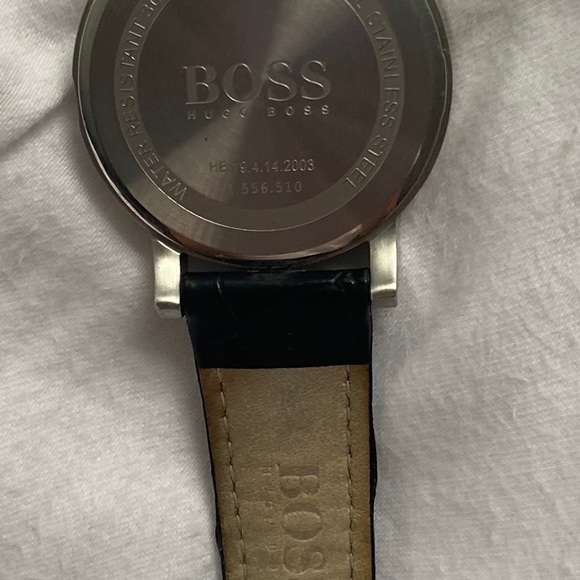 Watch - Picture 5 of 5